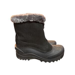 Women’s Itasca black winter boots size 9